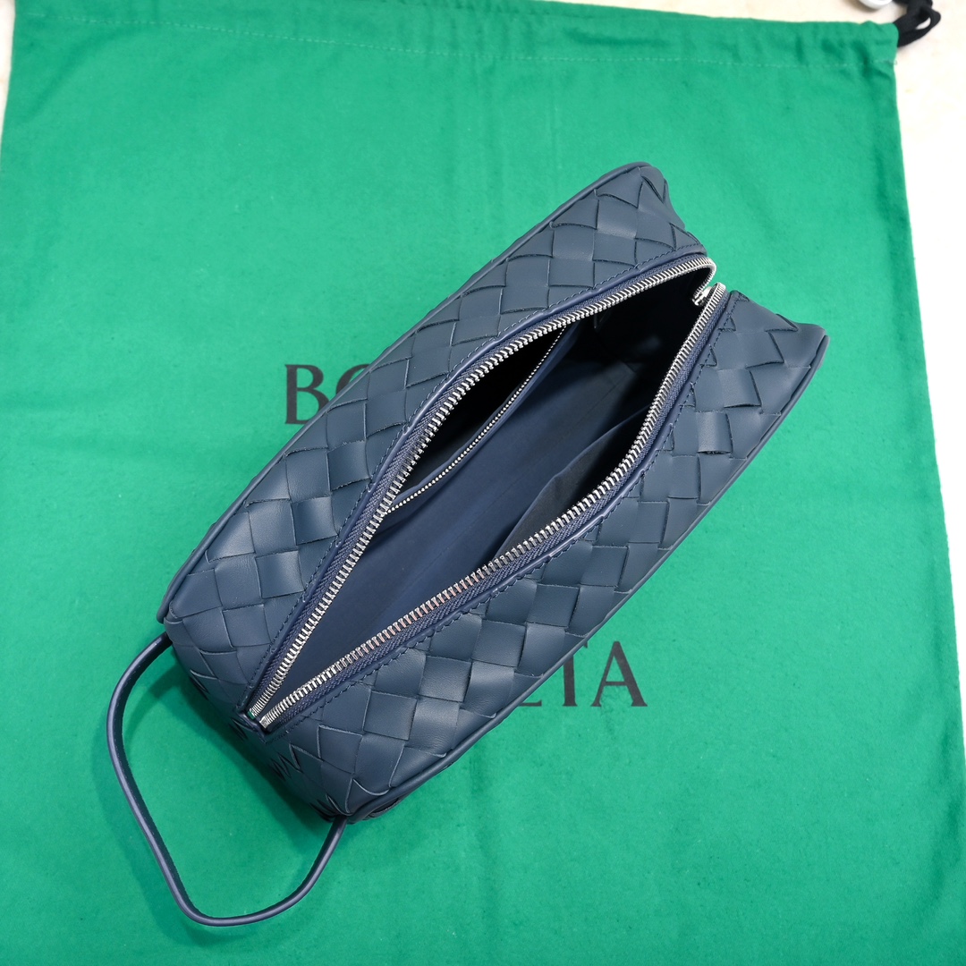 Bottega Veneta Cosmetic Bags